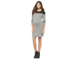 Hottest Fall Fashion Trends for Moms-to-be